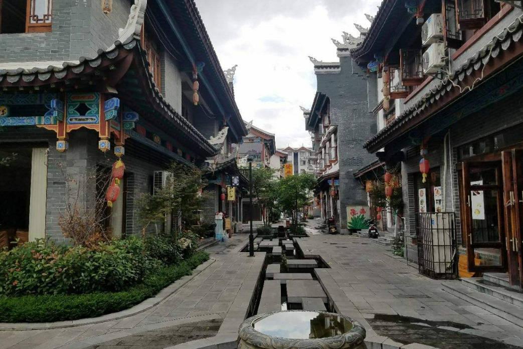 创新科技,环保先锋:高阻隔性能PMMA膜引领环保汽车革命